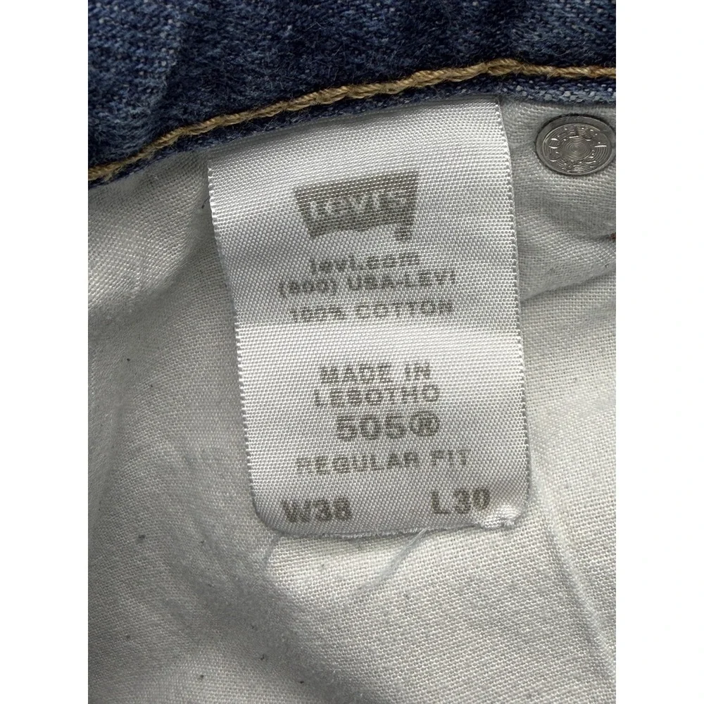 Levis 505 Jeans‎ Mens Measured 37x28 Blue Regular Fit Straight Leg Medium Wash